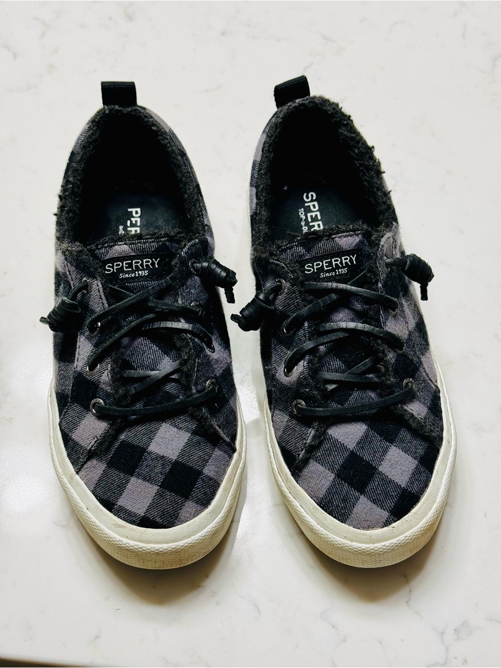 Sperry Top-Sider Pier Wave LTT Sneakers in Black/Gray Check Plaid - Women’s 8